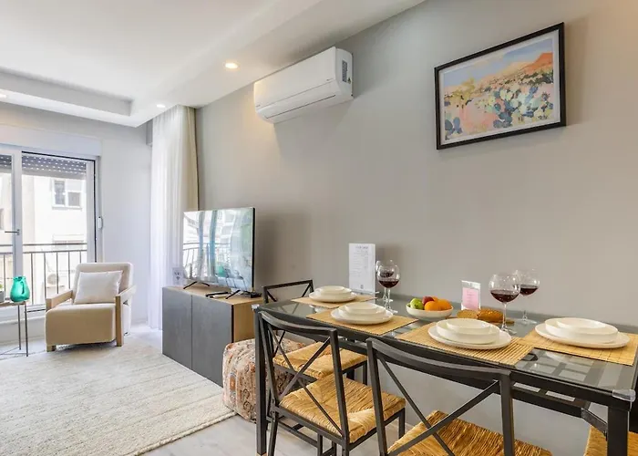 Modern House & Location & Oldtown 10 Min Lägenhet Antalya