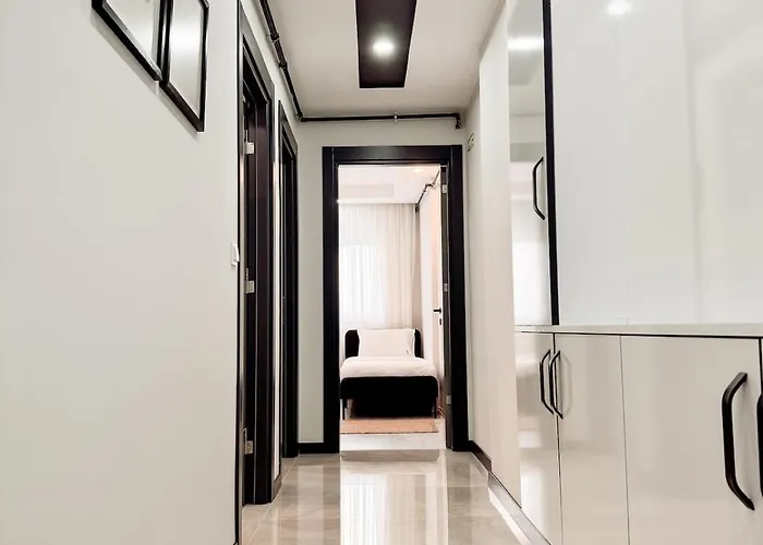 Modern House & Location & Oldtown 10 Min Lägenhet Antalya